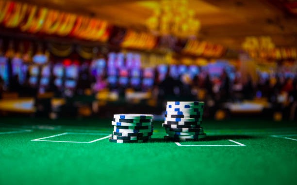 hakim 4d mobile app interface showing live football markets and casino games